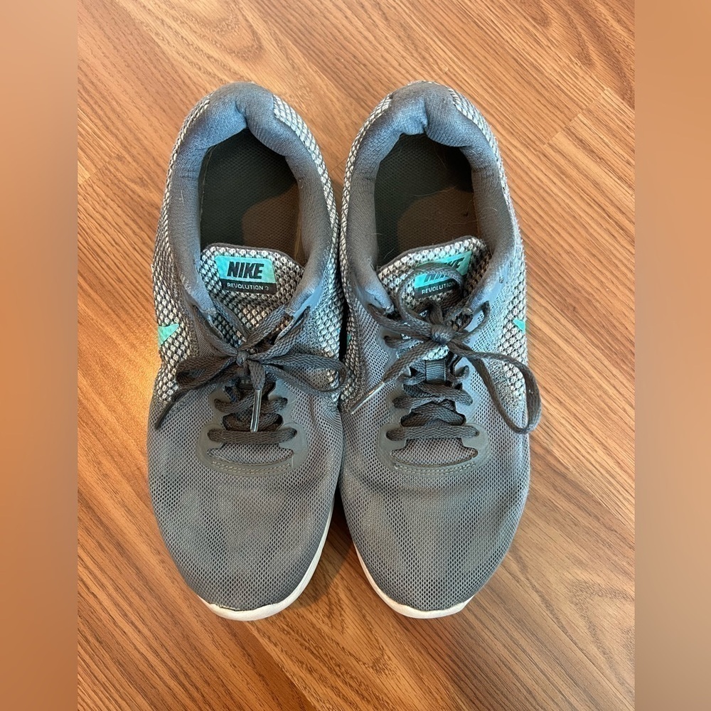 Nike Revolution 3 Womens  Gray Turquoise Shoes